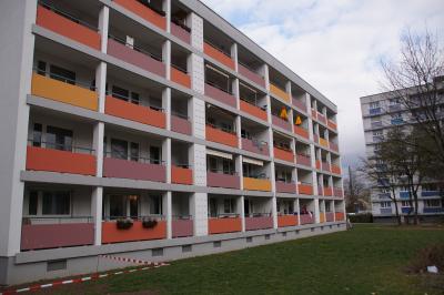 Esslingen: Brand einer Kueche in einem Mehrfamilienhaus- 1 leicht Verletzt Person